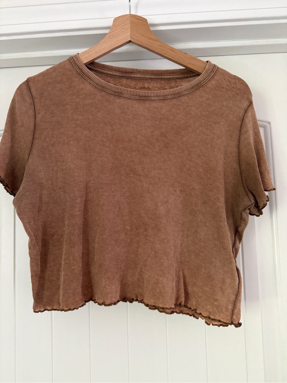 aerie Ribbed Lettuce-Hem Crop Top - Brown